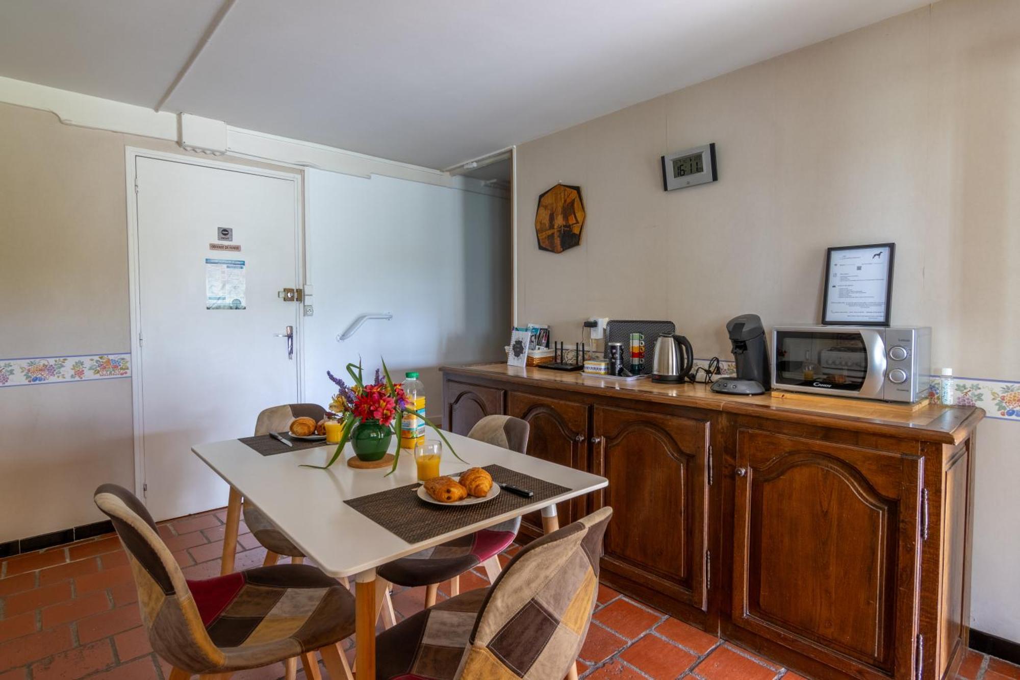 Lesaumurtranquille - Le Poitrineau Apartment *